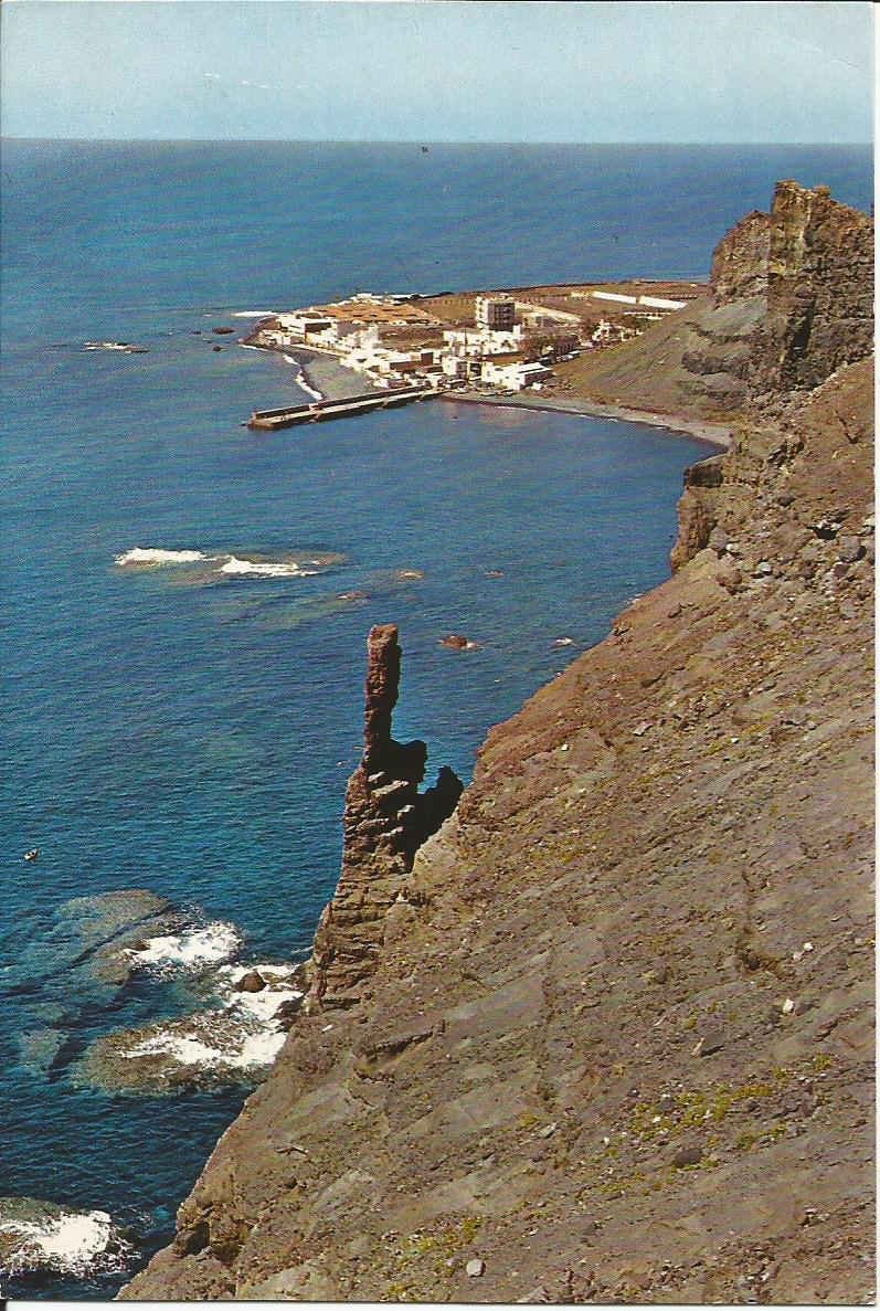 Agaete_ El Dedo de Dios y Playa Las Nieves