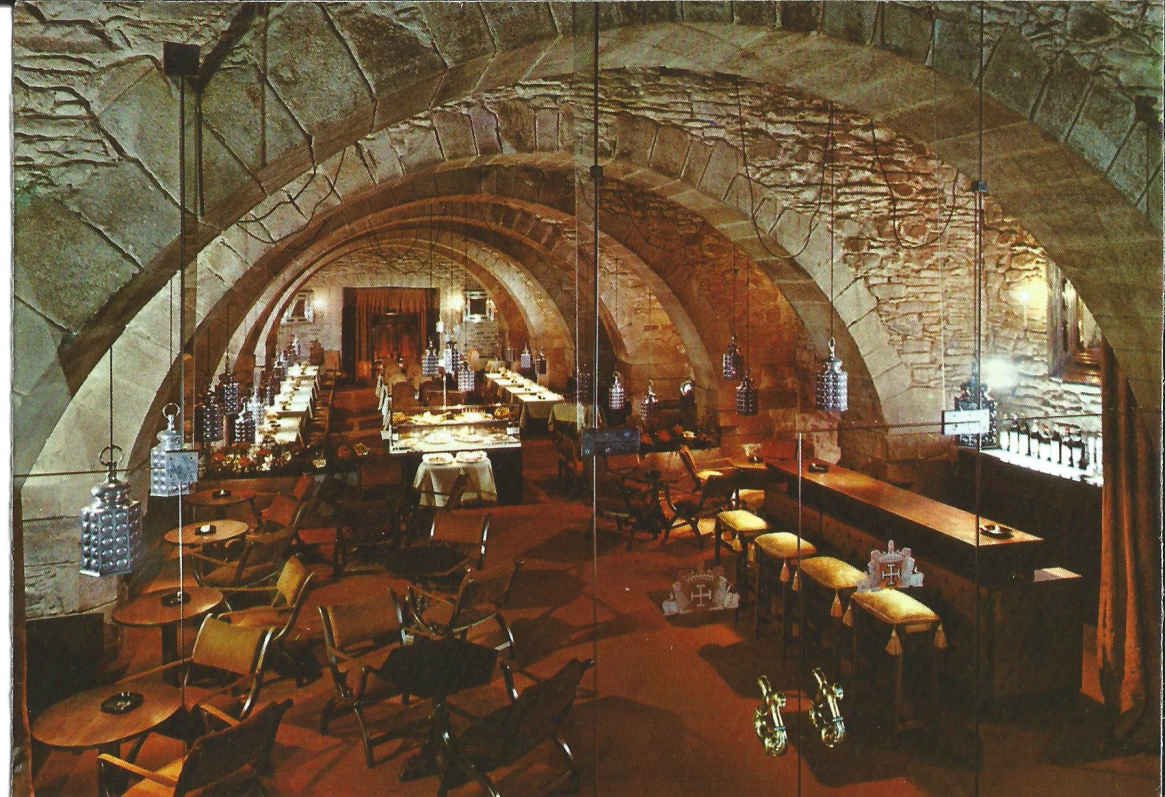 Santiago de Compostela, De los Reyes Católicos - Restaurant
